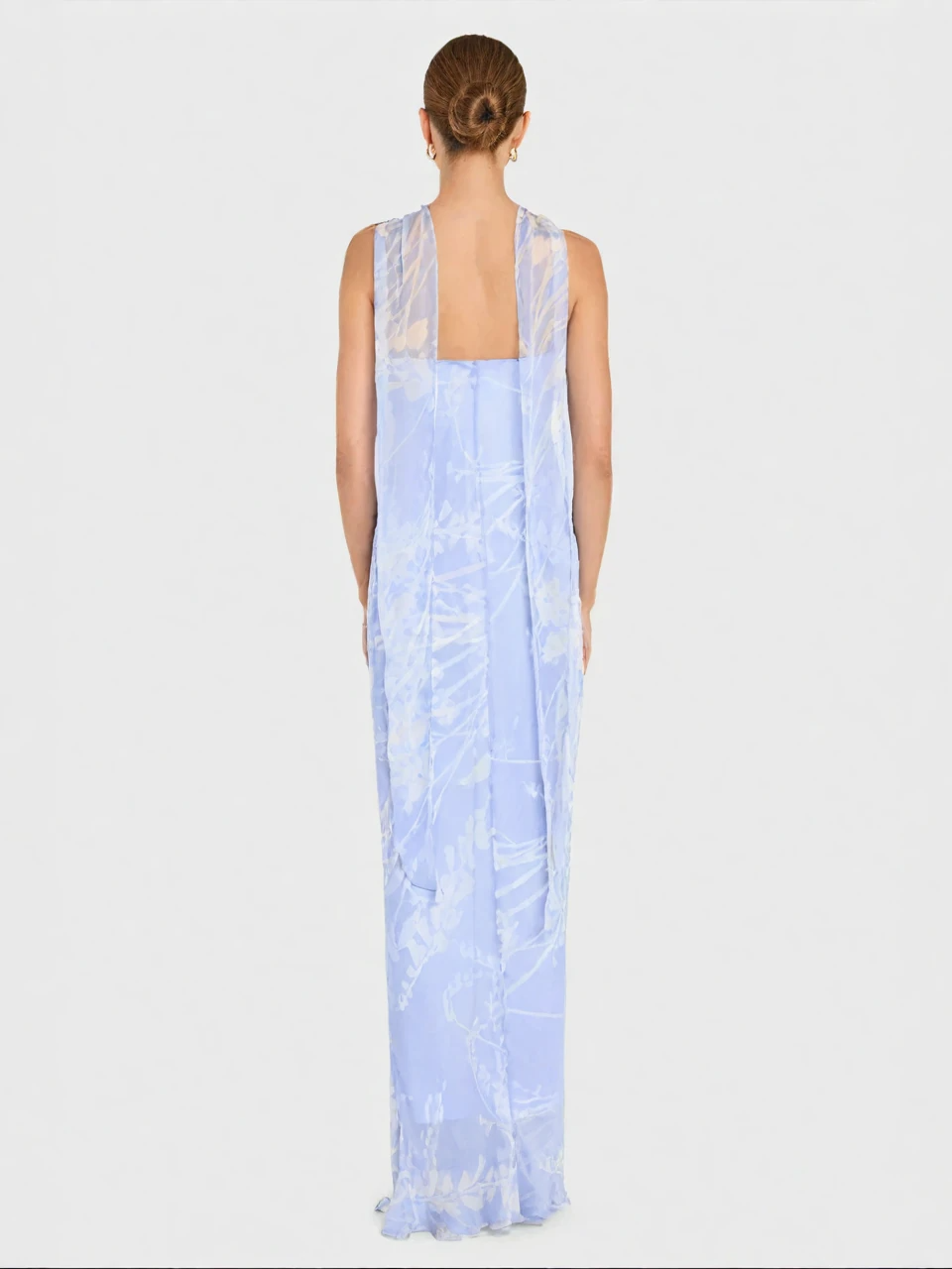 Lavendelfarbenes Neckholder-Kleid mit Schal zum Binden