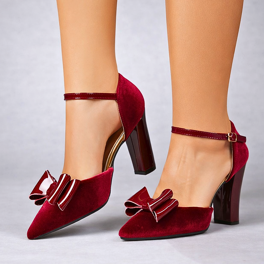 LYLA MAE SCHLEIFEN-HEELS