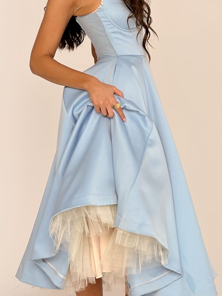 Cinderella blaues Tüll-Midikleid