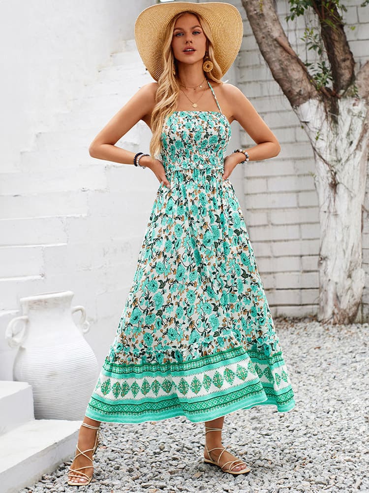 Geblümtes, gesmoktes Maxikleid mit Neckholder